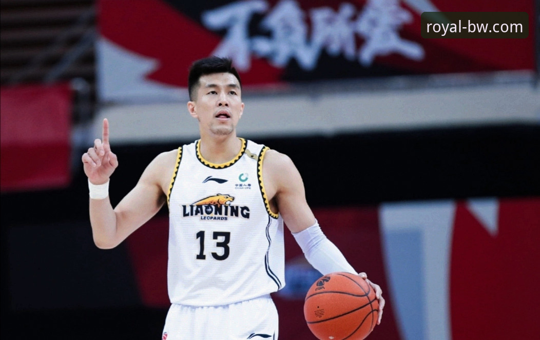 上海男篮豪取12连胜巩固榜首，宝威体育官网深度解析比赛数据